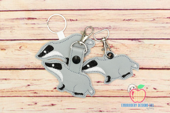 Cute Badger ITH Key Fob Pattern: A Designer's Review